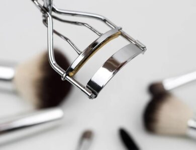 Personnalisez votre salon de beauté avec un caisson lumineux